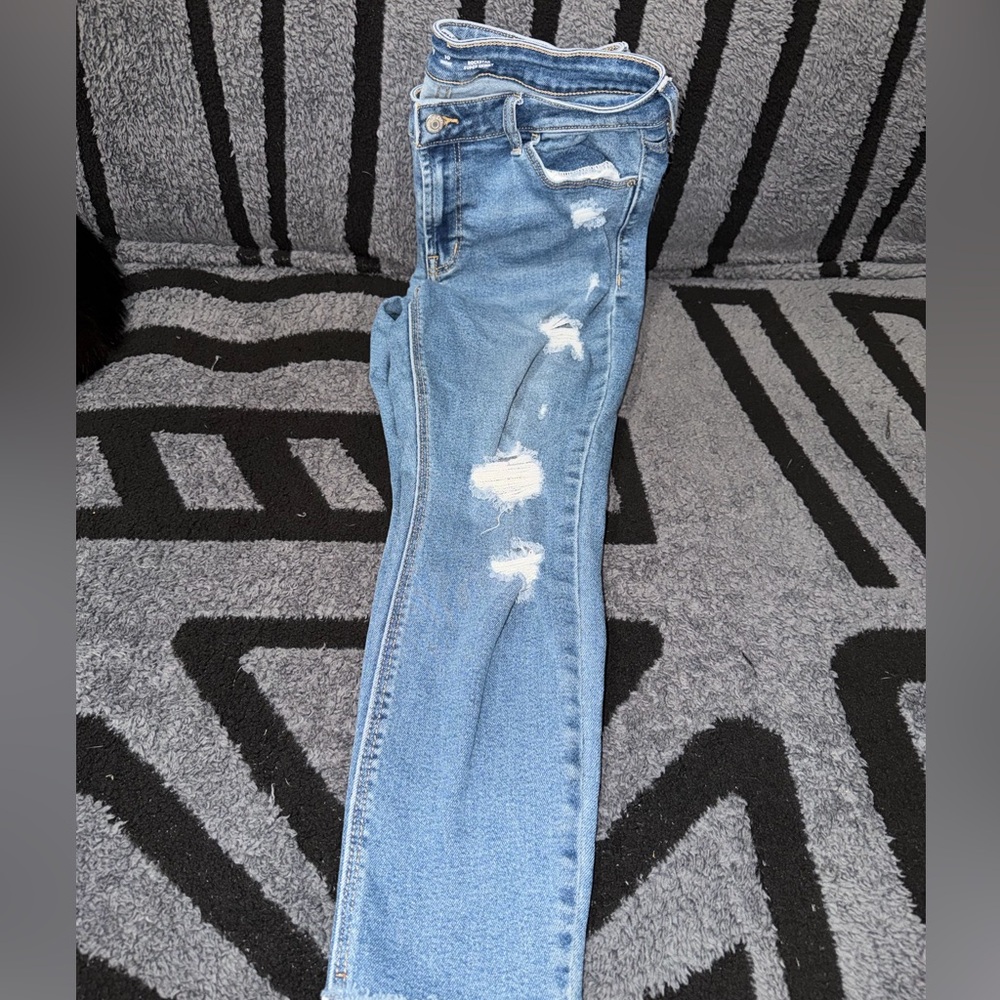 4 Pairs of Blue Jeans